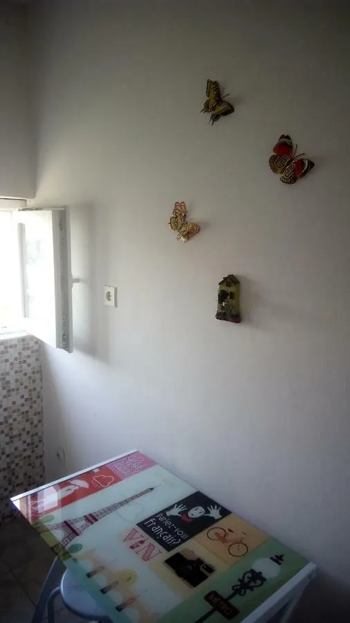 Apartment Butterfly Split - For Rest And Relaxation