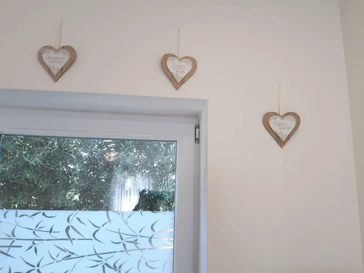 Apartment Butterfly Split - For Rest And Relaxation